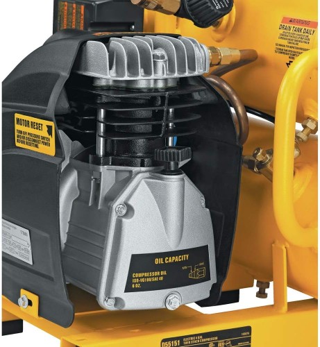 Compresor Lubricado de 1.1 HP 15 litros, tanque gemelo, Modelo